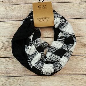 C.C. buffalo check print infinity scarf